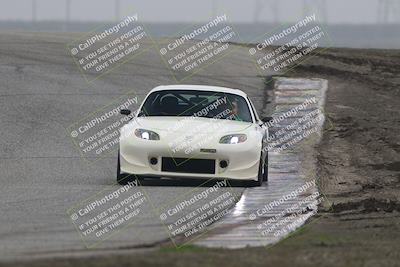 media/Nov-28-2025-Speed SF (Fri) [[b9fcb3577c]]/Red and Gold/Session 3 (Outside GrapevineGold/